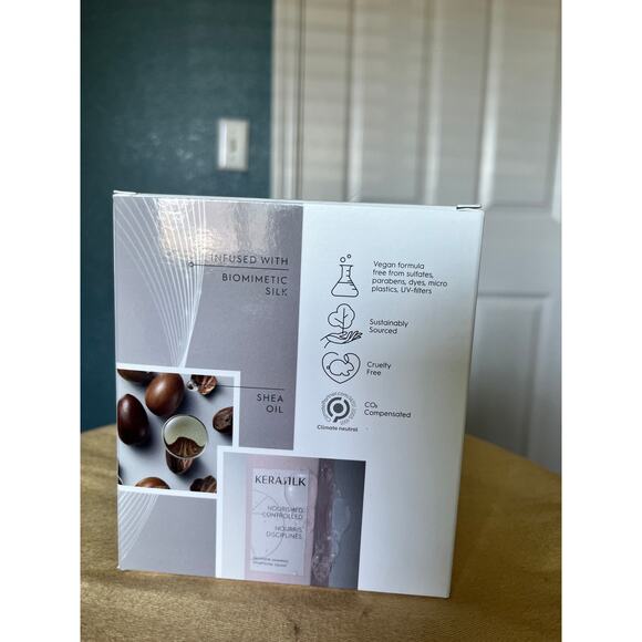 Kerasilk Smoothing Shampoo Conditioner Balm Sample Kit - Picture 5 of 5